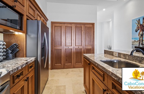 Cabo San Lucas Condo | Copala 5607 - Rarely Rented 2BR Owner's Penthouse, Ocean Views, Rooftop Fire Pit