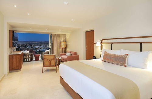 El Medano Ejidal Hotel | Corazon Cabo Villas 2-bedroom hotel suites with AC in welcoming Cabo San Lucas