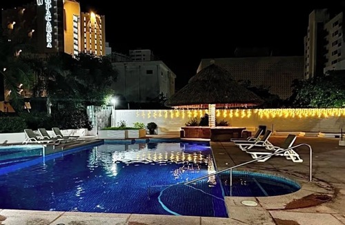 Club Deportivo Apartment | Costera Acapulco, Zona Dorada, Spacious Apartment 300 mts from the sea