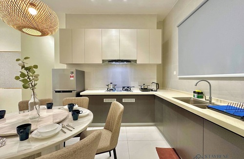 Central District Condo | Country Garden Danga Bay Sea View Homestay by Stayrene