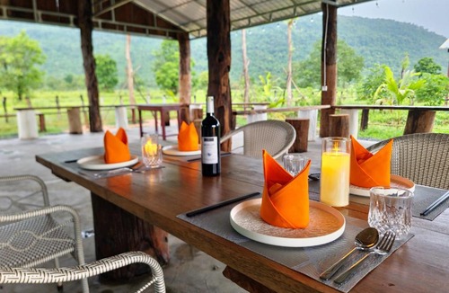 Tbaeng Meanchey Cabin | Cow Barn Cafe and Lodge Preah Vihear