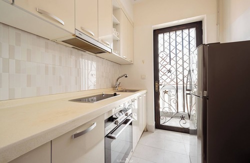 Chamkar Mon Condo | Cozy 1BR condo with hardwood floors and rooftop sunset garden in Phnom Penh
