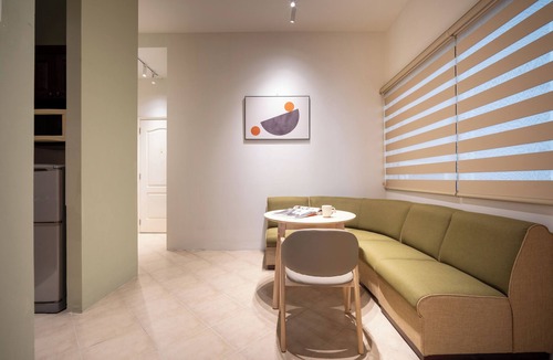 Phuong 6 Apartment | Cozy 1BR Serviced Apartment in vibrant Hồ Chí Minh City Center Next to Park