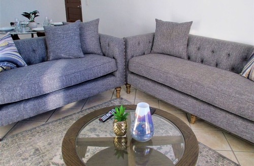 Juarez Condo | Cozy 2 Bedroom Condo in the Heart of Cabo San Lucas