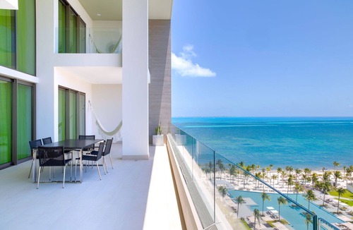 Playa Mujeres Condo | Cozy 2-bedroom condo with AC in cool Cancún neighborhood