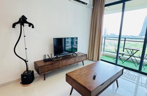 Gelang Patah Apartment | Cozy 2B1R 3pax Condo Forest City 3A-1315
