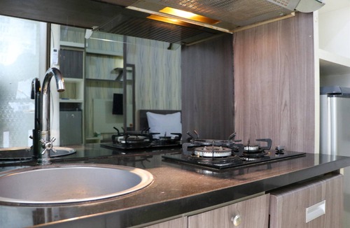 Rawasari Apartment | Cozy And Enjoy Studio Room At Green Pramuka City Apartment