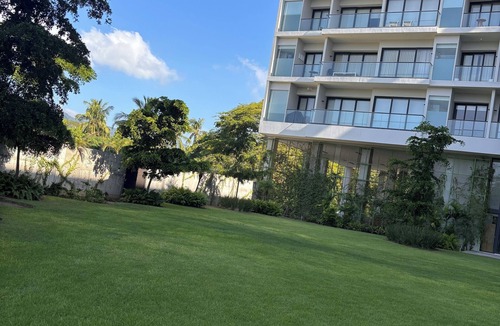 La Cruz de Huanacaxtle Condo | Cozy beachfront studio condo in La Cruz de Huanacaxtle with AC, fitness room