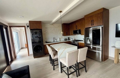 Playas De Tijuana Villa | Cozy Beachfront Casita, on the coast of Tijuana
