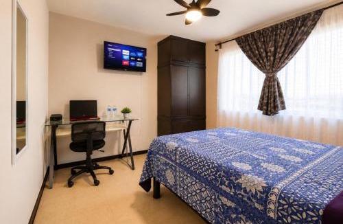 Venustiano Carranza House | Cozy bedroom at 5 min Mexico City Airport T1 & T2