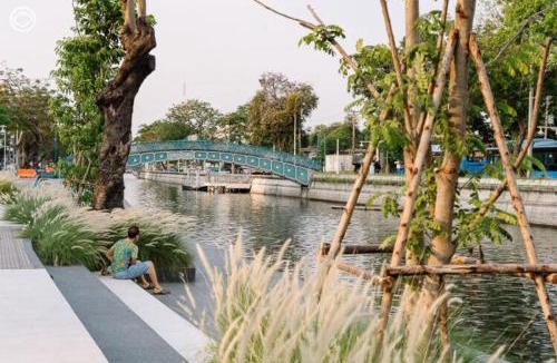 Talat Noi House | Cozy Canal House 1 min to MRT & Street Foods