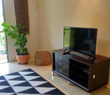Batu Ferringhi Apartment | Cozy & Comfy 3 rooms apartment near beach