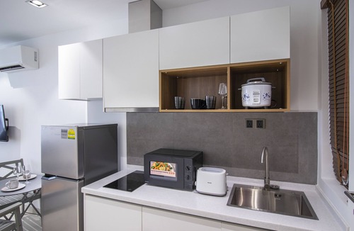 Siem Reap Condo | Cozy Condo With a Large Swimming Pool & Gym - in a Heart of Siem Reap