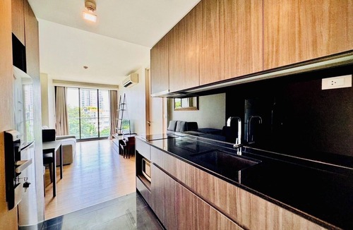 Sukhumvit Apartment | Cozy Garden-View 1BR 700m BTS ThongLo, Sukhumvit49, Samitivej Hospital