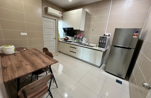 Bintulu Apartment | Cozy Homestay for 7 pax
