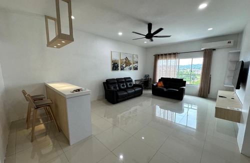 Bintulu Apartment | Cozy Homestay for 7 pax