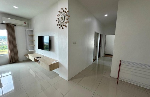 Bintulu Apartment | Cozy Homestay for 7 pax