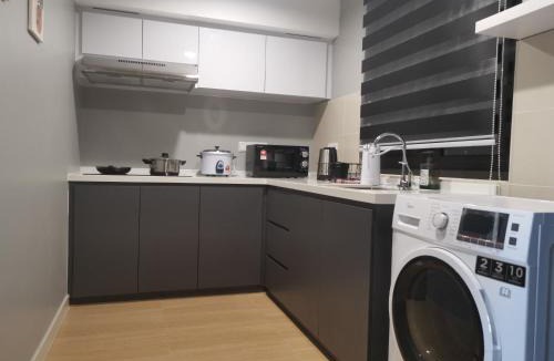 Nusajaya Apartment | Cozy Loft By Hauzcinta @Sunway Grid