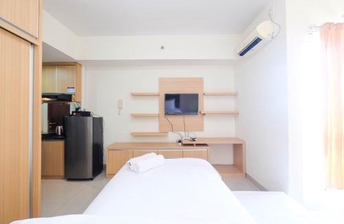 Pondokcina Apartment | Cozy Minimalist Studio @ Taman Melati Margonda Apartment By Travelio