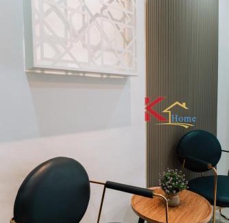 Kota Kinabalu House | Cozy Retreat Home- 5R3B- 16 Pax- 5mins to CityKK and Imagomall