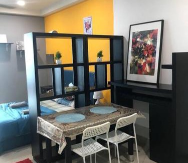 Cyberjaya Apartment | Cozy Shaftesbury Square High Floor Free Parkin Netflix With Wifi 198