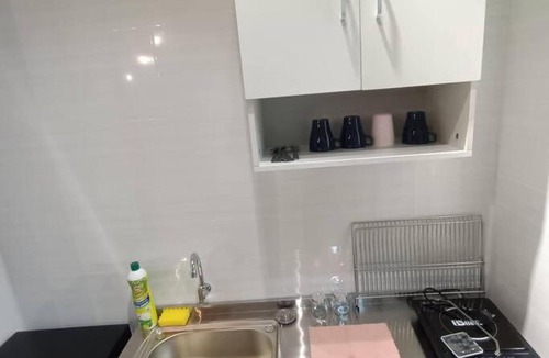 Bukit Indah Apartment | Cozy Sky Trees, Aeon, Netflix & Pool Views