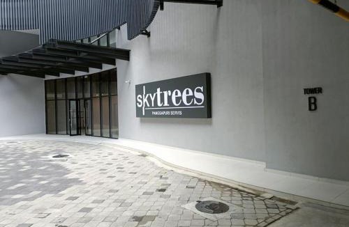 Bukit Indah Apartment | Cozy Sky Trees Bukit Indah Netflix and Amenities B06