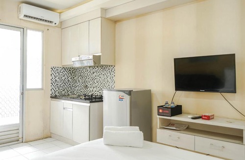 Pancoran Apartment | Cozy Studio Room Kalibata City Apartment By Travelio