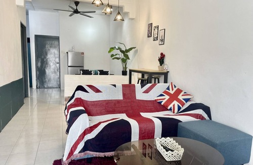 Taman Impian House | Cozy16#6pax#netflix#nearaeonalmabukitmertajam#10kmbatukawan