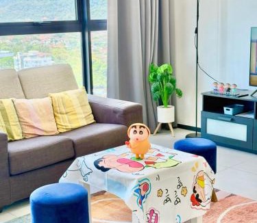 George Town Apartment | Crayon ShinChan 3R2B SeaView Suite