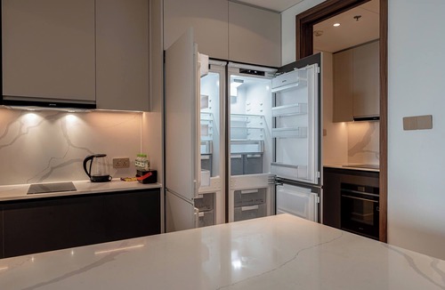 Thu Thiem Apartment | CREST, President Corner 3Brs Suite, River Front