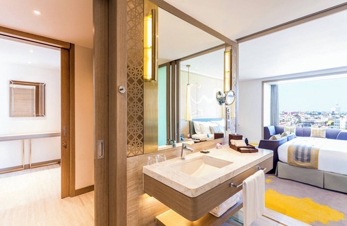 Vientiane Hotel | Crowne Plaza Vientiane by IHG