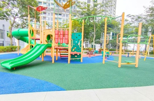 Cyberjaya Apartment | #CS8, Spacious Cybersquare Ensuite with Pool View
