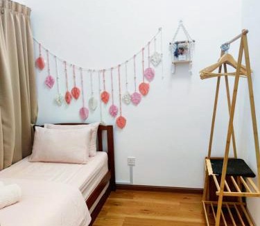 Bandar Baru Bangi Apartment | CupidWood Residensi Ostia Bangi with Pool free NEFLIX, Wifi, Parking