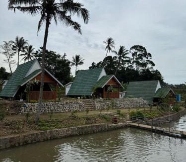 Sagalaherang House | Curug Goong Resort