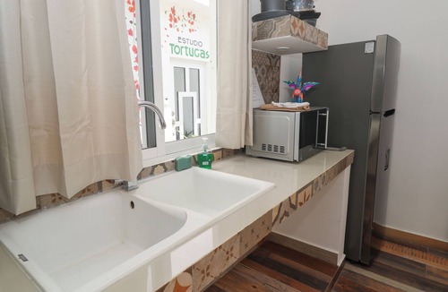 Colonia Repobladores Apartment | Cute and cozy studio flamingos in Cozumel. AC, WIFI, Pool, mezzanine floor,grill