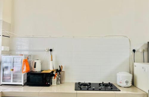 Kampung Rawa Apartment | Cyberstay Kita Bayu Cybersouth for Musleem only