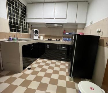Tawau Apartment | D’Alisya Homestay