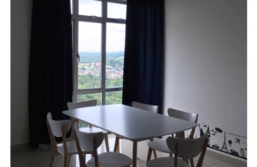 Pasir Gudang Condo | D'Ambience Residences (Condo Entire Home)