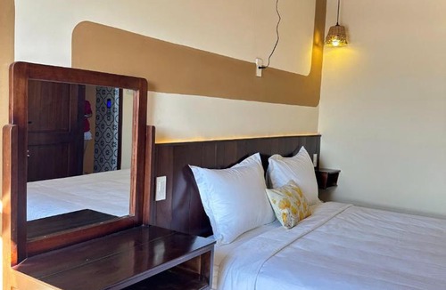 Kon Tum Hotel | D Banlieue Homestay And Coffee TP Kon Tum