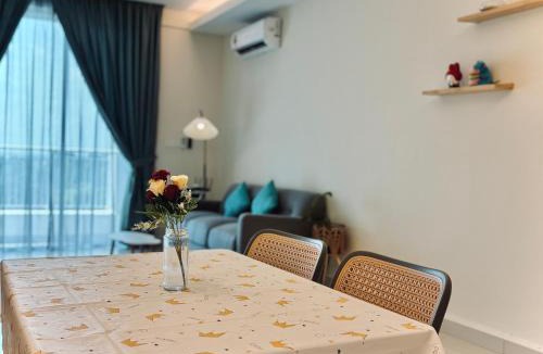 Taman Teh Teng Seng Apartment | D'Festivo Residence Ipoh 3Bdr by PLY Home