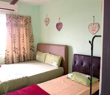 Tanjung Tanah Merah Apartment | D'Mentari Laguna Healing Home PD