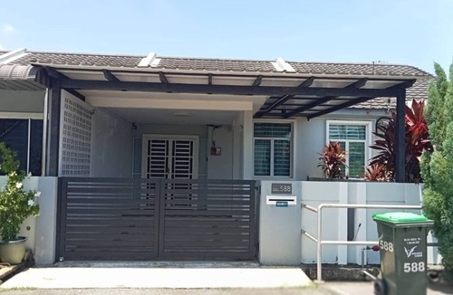 Kampung Keladi House | D Nabils Homestay Musslim Sahaja 3