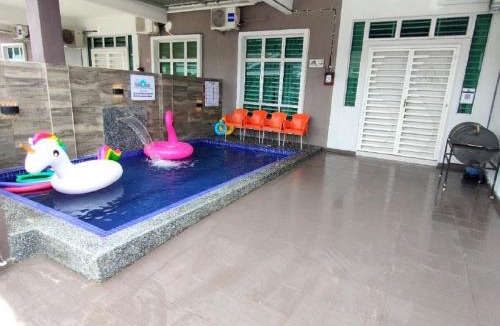Krubong House | D'Q Putra Homestay Melaka (Unit AMAR)