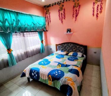 Hombel House | D-Rima Homestay Ruteng