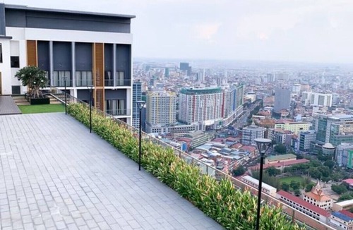 Sangkat Veal Vong House | D'Suites at The Sykline (2 bedrooms) #5