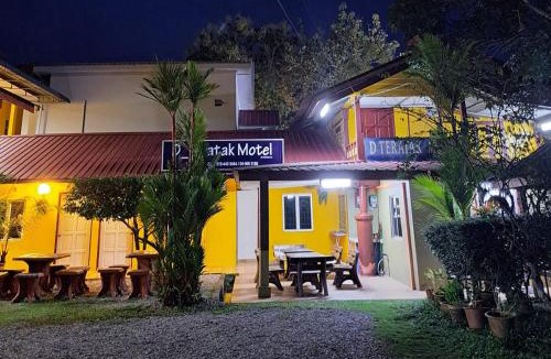 Kuah Hotel | D Teratak Motel