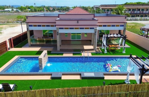 Kampung Kedawang Villa | D' Village Private Pool Villa