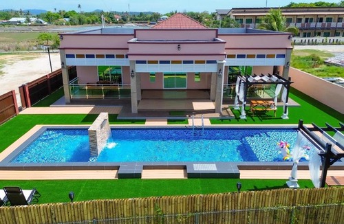 Kampung Kedawang Villa | D' Village Private Pool Villa
