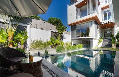 Ngu Hanh Son Villa | Da Na Beach Villa